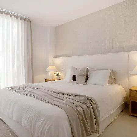 Luxury In Higueron West Apartment *
